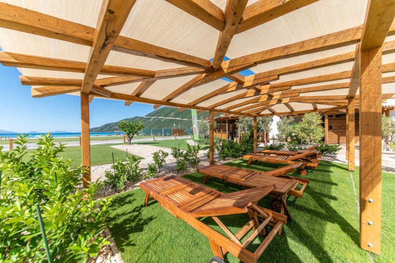 Seaside Resort Vasiliki 외부 사진